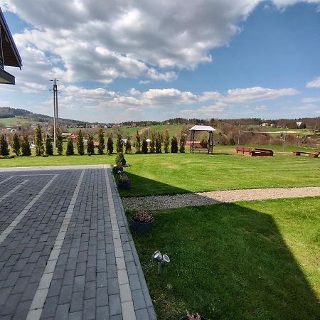 Domek Letniskowy Elizjum Myczkow Exterior photo